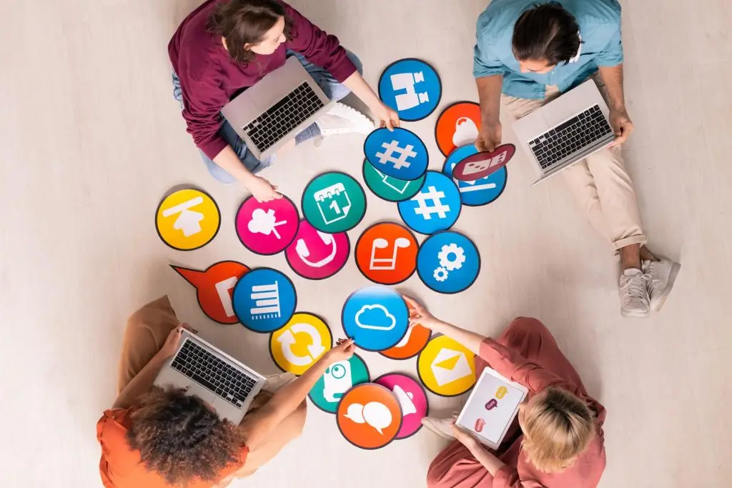 Digital Marketing with VAUX